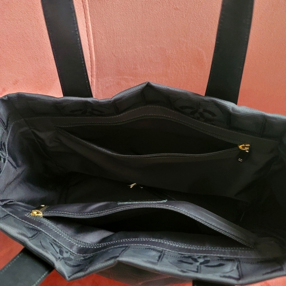 SOLD! Authentic Chanel Travel Line Tote - Picture 7 of 9